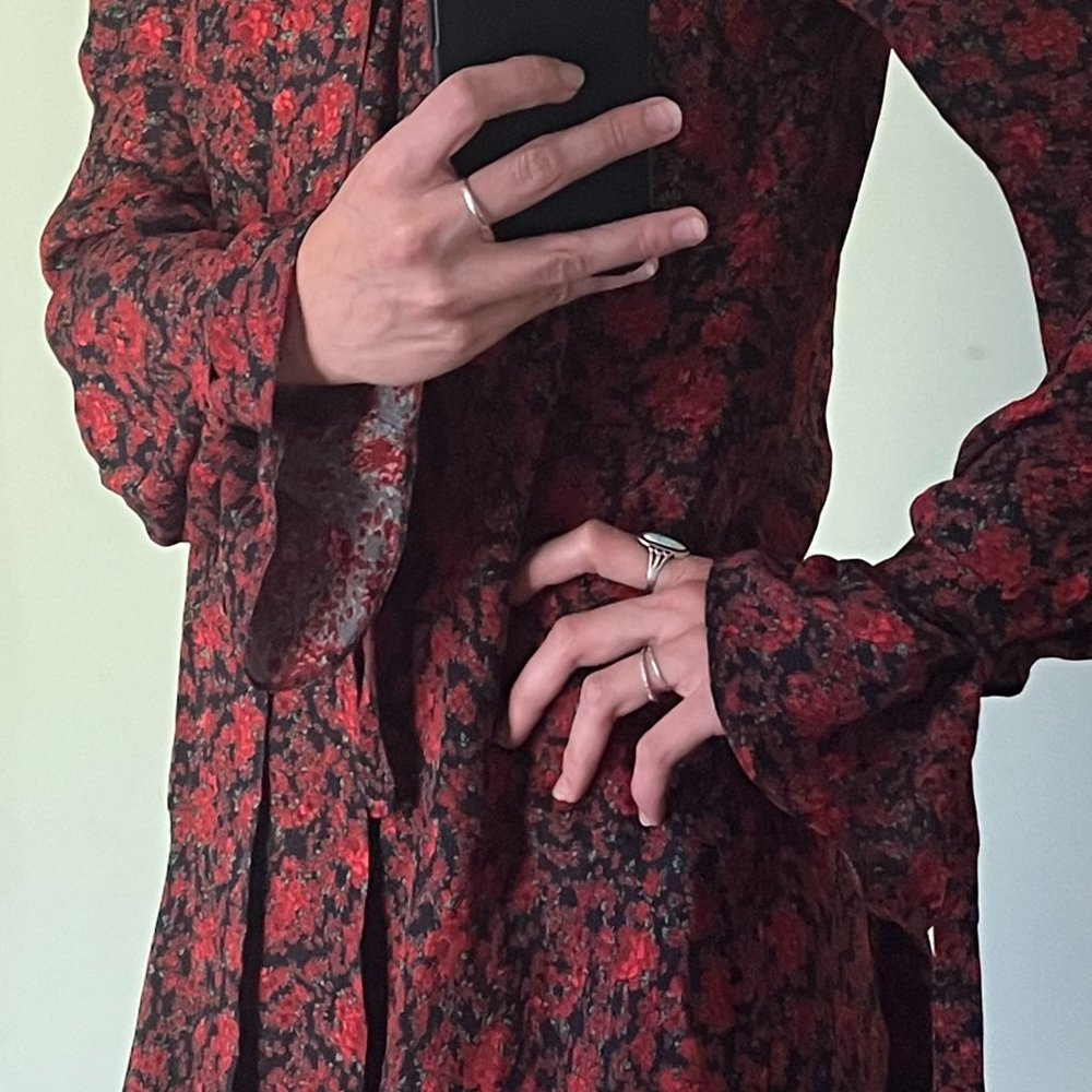 Magda Butrym Haifa Cold-Shoulder Floral-Print Tie-Neck Silk Dress - Picture 3 of 5